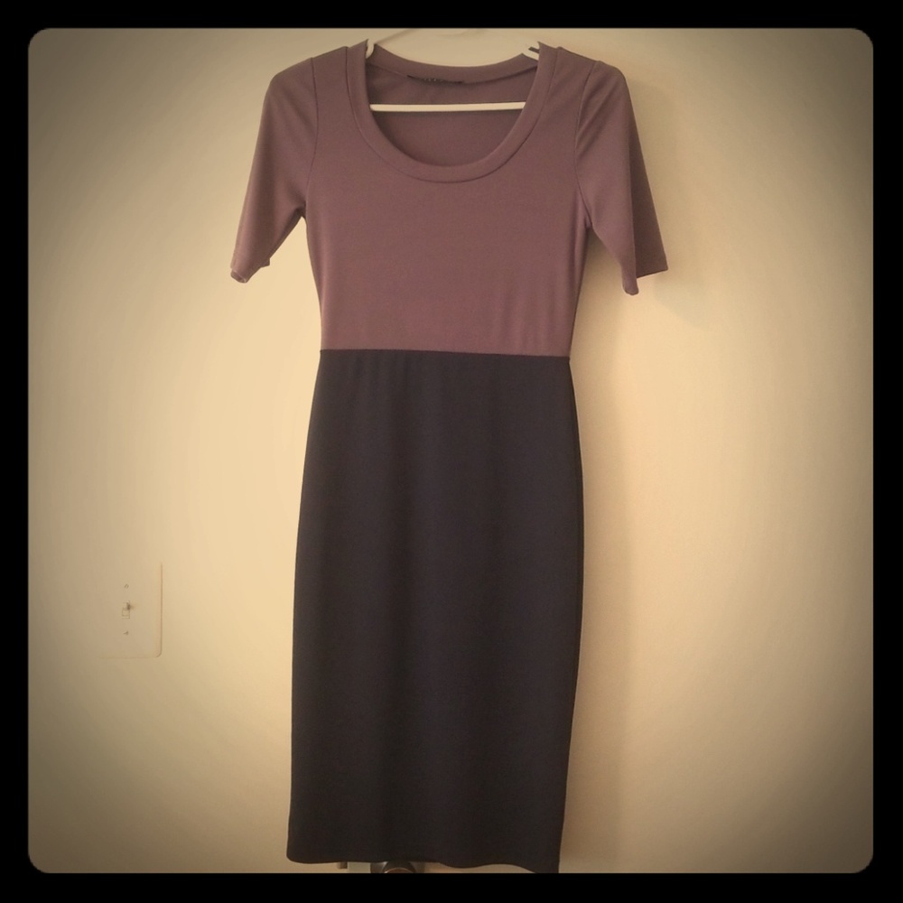 Short Sleeve Mini Dress Size Small